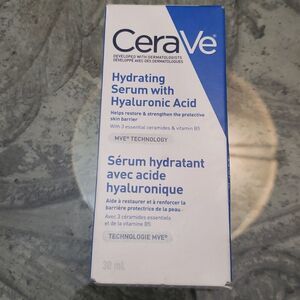 CERAVE hydrating serum with Hyaluronic acid